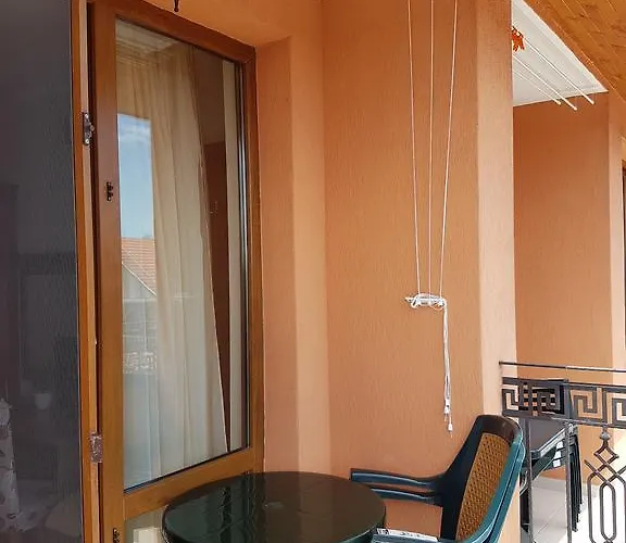 Markovi Πανσιόν 3*