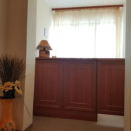Konukevi Markovi Aheloy